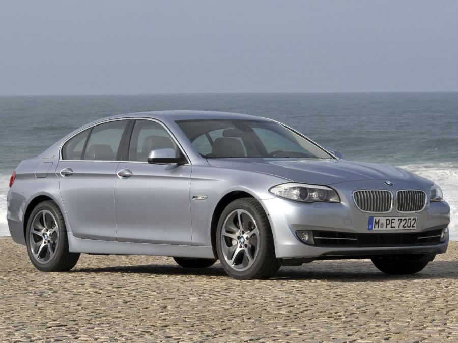  BMW ActiveHybrid 5 2012 года  (фото 1 из 157)